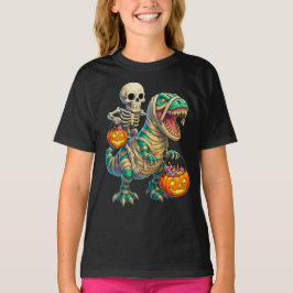 ミイラに包まれたティラノサウルスに乗った陽気なスケルトンのハロウィン  Tシャツ