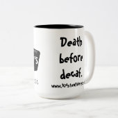 ミイラのダイナーのマグ- decafの前の死 ツートーンマグカップ (正面右)