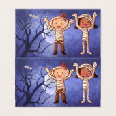 ミイラの衣装かわいい漫画の子供たちの教室 (外部フラット)