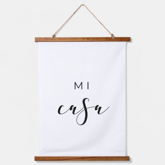 ミカサエスカーサエレガント 吊り下げ型タペストリー (正面)