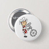 ミキサーボタンを使用している棒の姿のシェフ 缶バッジ (正面&裏面)