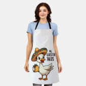 ミグースタコスおもしろいメキシコのタコス愛好家 エプロン (着用した状態)