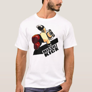 ミサイルの蹴りPandaman Tシャツ