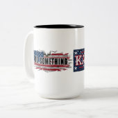 ミシェル・オバマ"何かをする" "彼女ができるYES"マグカップ ツートーンマグカップ (正面左)