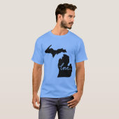 ミシガン州の愛がこもったオーバーサイズ Tシャツ (正面フル)