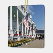 ミシガン州グランドホテルマッキナックアイランド セラミックオーナメント (左)