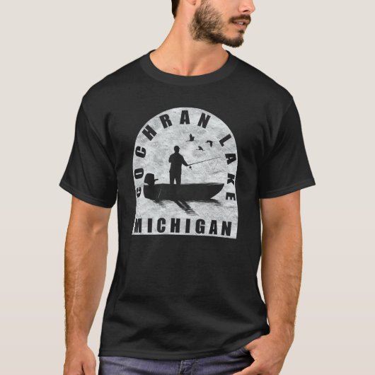 ミシガン州コクランレイクの釣り Tシャツ (正面)