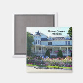 ミシガン州マッキナックアイランドのフラワーガーデンマンション マグネット (正面/裏面)