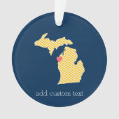 ミシガン州マップカスタムとハートと名前 オーナメント (正面)