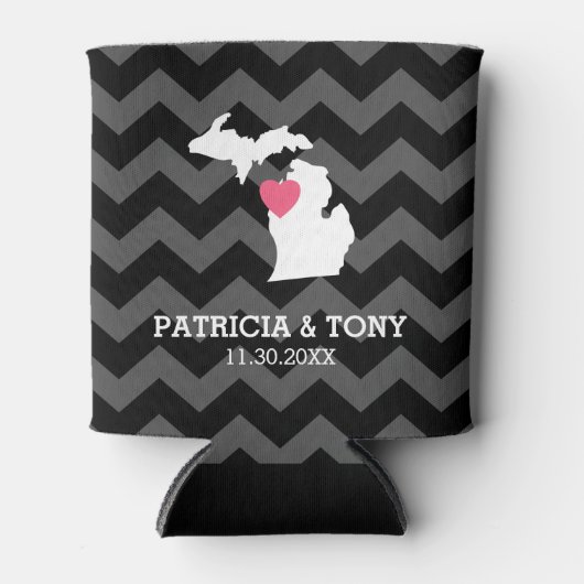 ミシガン州マップカスタムとハートと名前 缶クーラー (正面)