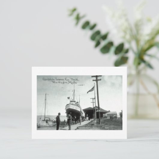 ミシガン州ムスケゴン市グッドリッチ運輸株式会社 ポストカード (スタンド正面)