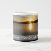 ミシガン州ムニジング ジャンボコーヒーマグカップ (正面)