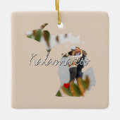 ミシガン州写真の挿入と町名 セラミックオーナメント (正面)