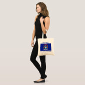 ミシガン州旗バッグ トートバッグ (正面(モデル))