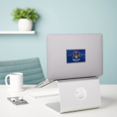 ミシガン州旗先住民 シール (デスク上のノートパソコン)