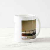 ミシガン州都市インディアナの灯台 コーヒーマグカップ (正面右)