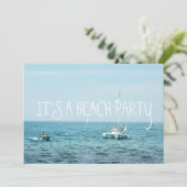 ミシガン湖の波打ち際を転がる波と船 オーシャンビュー 招待状 (スタンド正面)