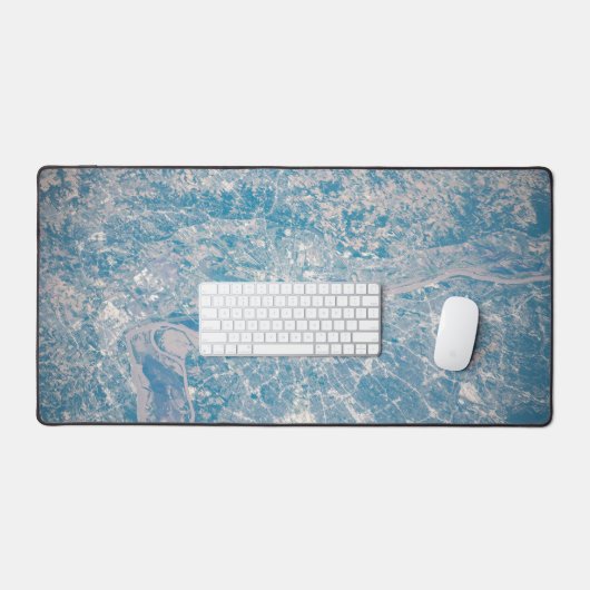 ミシシッピ川に沿ってミズーリ州セントルイス。 デスクマット (キーボード&マウス)