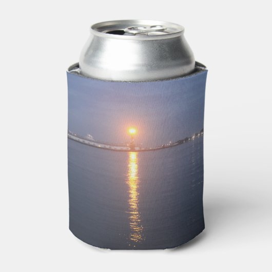 ミシシッピ川の日の出 缶クーラー (缶正面)