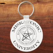 ミスカトニック大学キーチェーン キーホルダー (正面)
