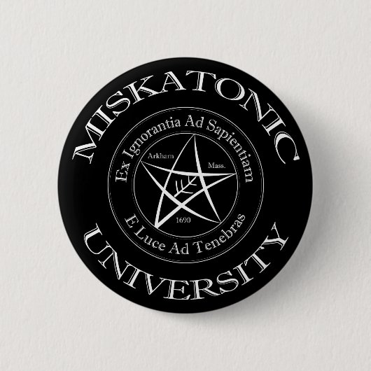 ミスカトニック大学ボタン 缶バッジ (正面)