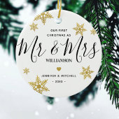 ミスターモダン&ミセス金ゴールドスノーフレーク私たちの最初のクリスマス セラミックオーナメント