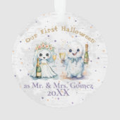 ミスター・アンド・ミセス・アニバーサリーとして初めてのハロウィーン オーナメント (裏面)