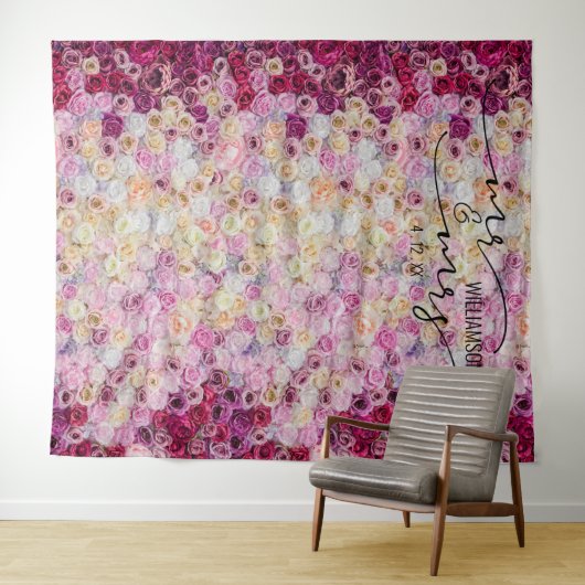 ミスター・アンド・ミセス・フローラル・ローズの結婚式バックドロップ タペストリー (インサイチュ(横))