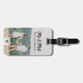 ミスター・アンド・ミセス |モダン Newlyweds写真&モノグラム ラゲッジタグ (正面横)