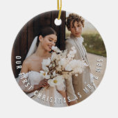 ミスター&ミセス初めてのクリスマスシンプル文字円写真 セラミックオーナメント (正面)