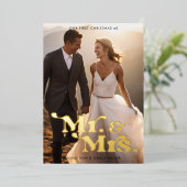 ミスター&ミセス ファーストクリスマス モダン レトロ タイポグラフィ 箔シーズンカード (立ち正面)