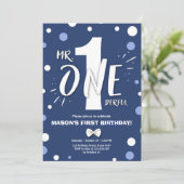 ミスター ワンダフル ボーイ ロイヤル ブルー 1歳の誕生日 招待状 (スタンド正面)