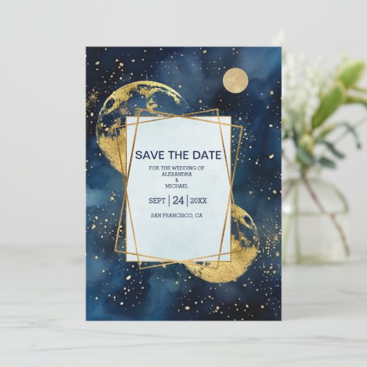 ミスティックミッドナイトブルーと金ゴールドウォーター結婚カラー セーブザデート (スタンド正面)