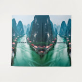 ミスティックリバーバレーカルストマウンテンセレニティ タペストリー (正面(横))