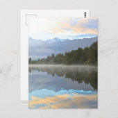 ミスティレイクツリーズリフレクショントランクル自然 ポストカード (正面/裏面)