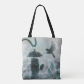 ミステリアスな飛んでいる鳥の給餌器トート トートバッグ (裏面)