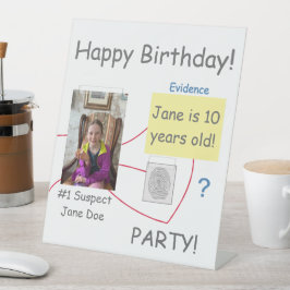 ミステリー犯罪解決証拠委員会 台座サイン