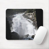 ミスト滝、キングズキャニオン国立公園（カリフォルニア州） マウスパッド (マウス)