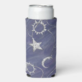 ミス魅力的ティック | Silver Moon Stars Sun Amulet スリム缶クーラー (Seltzer正面)