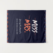 ミス・トゥ・ミセスのブライズシャワー タペストリー (正面(横))