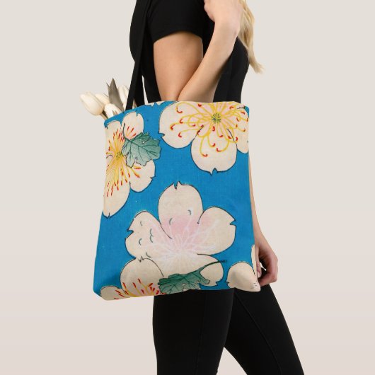 ミズキの花の色のWoodblockのプリント トートバッグ (クローズアップ)