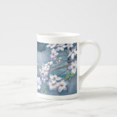 ミズキの骨灰磁器 ボーンチャイナマグカップ (右)