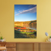 ミズーリの白い崖に沿ってカヌー キャンバスプリント (インサイチュ (リビング))