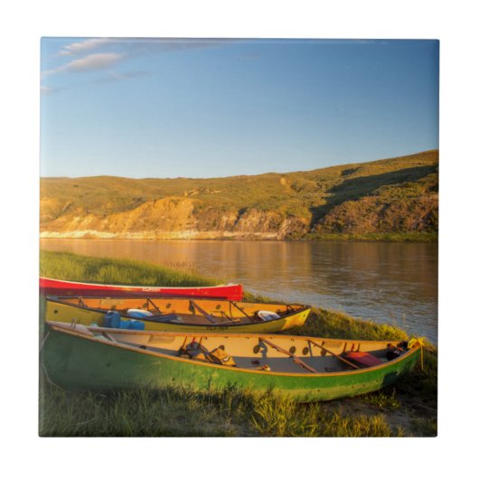 ミズーリ州の白い崖に沿ってカヌー タイル (正面)