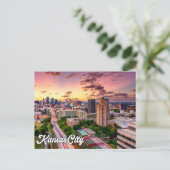 ミズーリ州ミズーリ州の美しいカンザスシティーに夕日 ポストカード (スタンド正面)