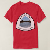ミズーリ州立遊牧河川トレイルのマーカー Tシャツ (デザイン正面)