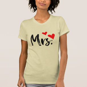 ミセスパーソナライズされたシャツを見て – 婚約者、花嫁 Tシャツ