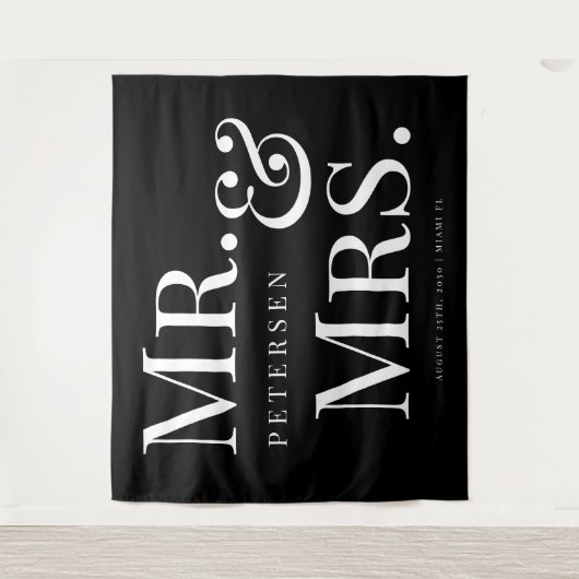 ミセス・はっきりしたタイポグラフィ・ブラック結婚の背景 タペストリー (正面)