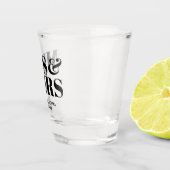 ミセス・アンド・ミセスパーソナライズされたの結婚ショット・グラスの好意 ショットグラス (右)