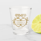 ミセス・アンド・ミセス・ダイヤモンドリングや輪ゲイ結婚式の引き出物 ショットグラス (正面)